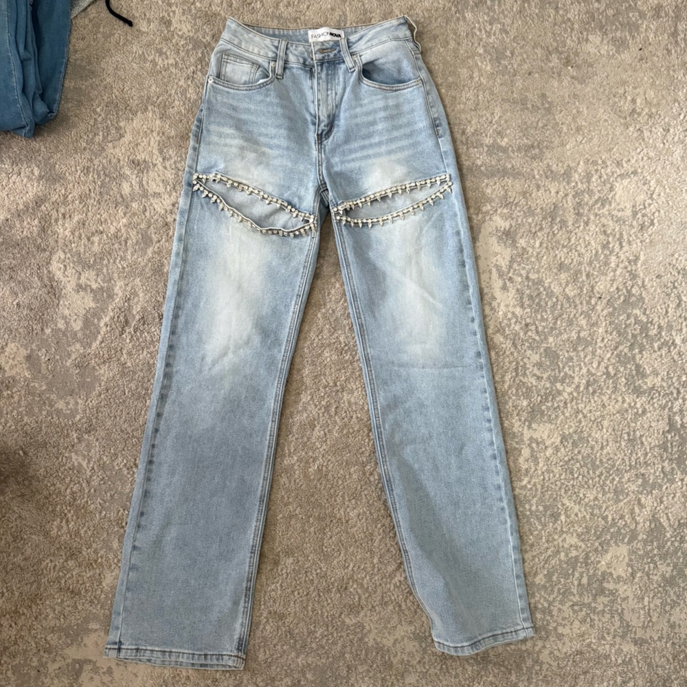 Light Blue jeweled Detail Women Jeans sz 0